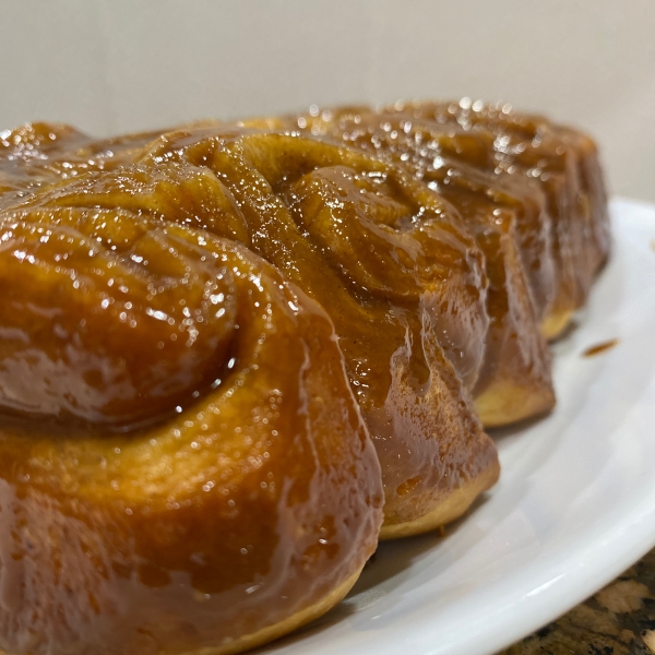 Salted Caramel Pecan Sticky Buns