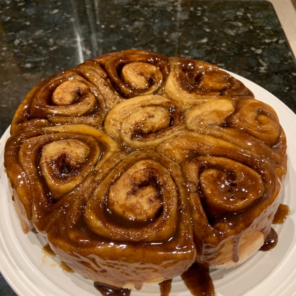 Salted Caramel Pecan Sticky Buns
