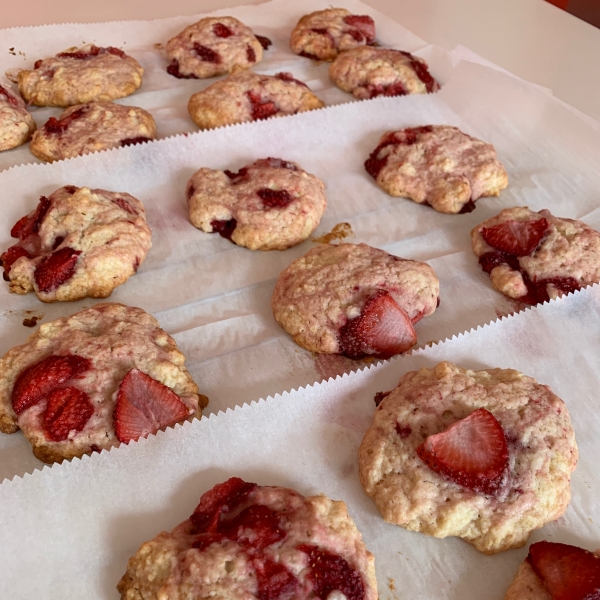 Strawberry Shortcake Cookies