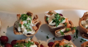 Creamed Turkey in Toast Cups