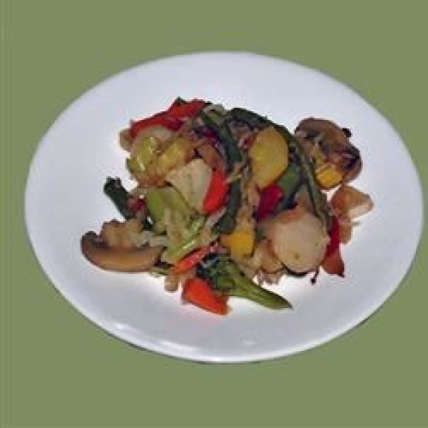 Cabbage and Asparagus Stir-Fry