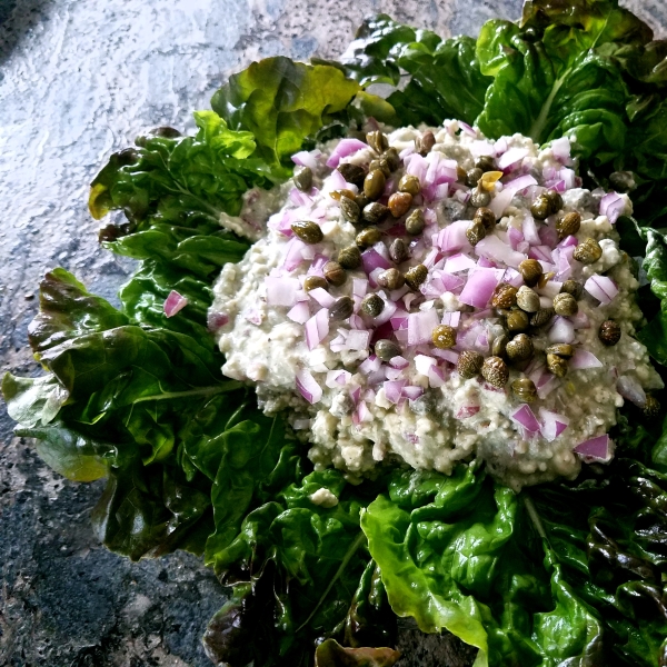 Blue Cheese with Capers and Red Onion
