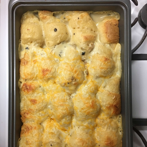 Chicken Crescent Casserole