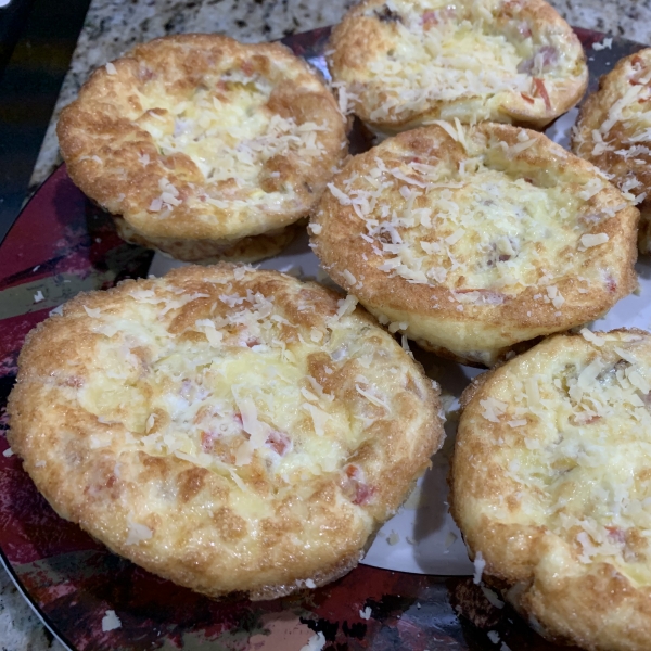 Tomatoes and Bacon Egg Muffins