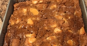 Best Moist Apple Cake