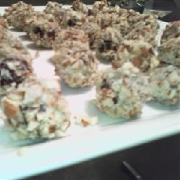 Grape-Walnut Salad
