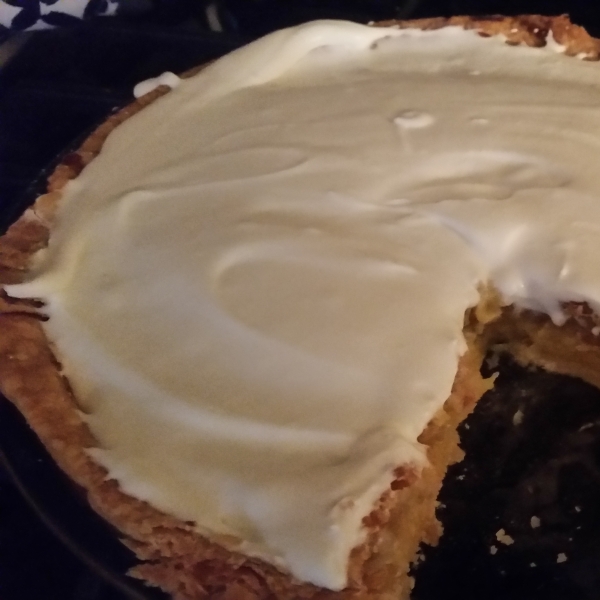 Marshall Islands Macadamia Nut Pie