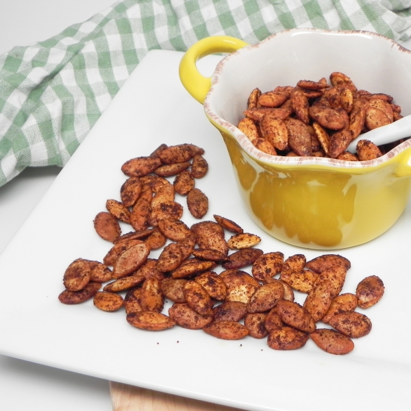 Air Fryer Maple-Chili Pumpkin Seeds