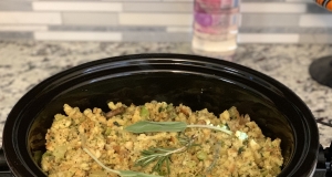 Slow Cooker Stuffing