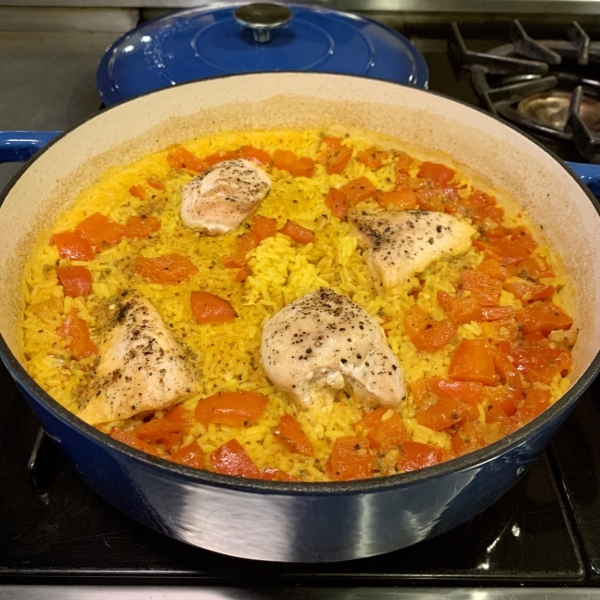 Easy Chicken and Yellow Rice