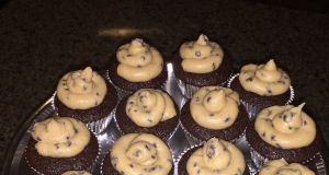 Chocolate Chip Cookie Dough Frosting