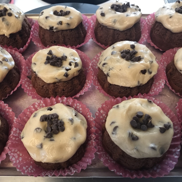 Chocolate Chip Cookie Dough Frosting