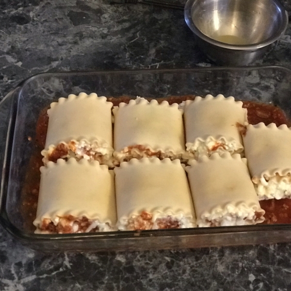Bettie's Lasagna Roll Ups