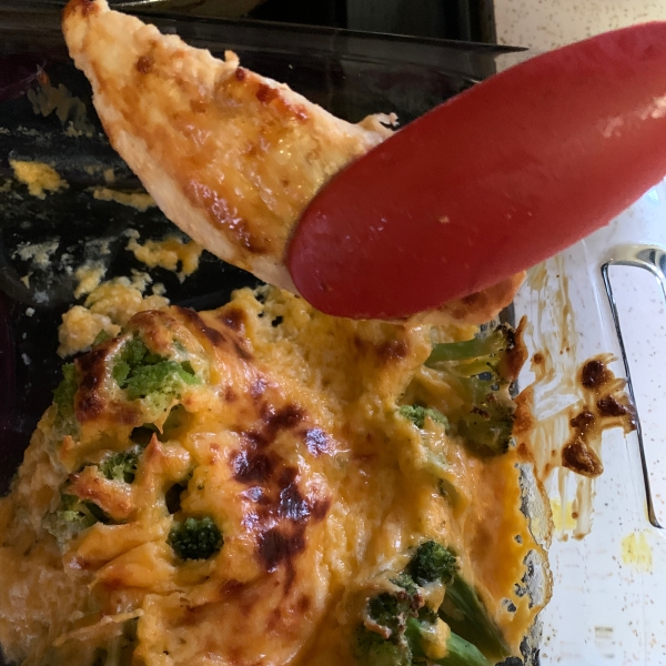 Cheesy Broccoli and Chicken Casserole