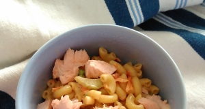 Creamy Salmon Pasta Salad