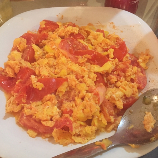 Stir Fry Tomato and Eggs
