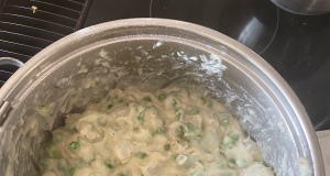 Creamed Peas and Onions