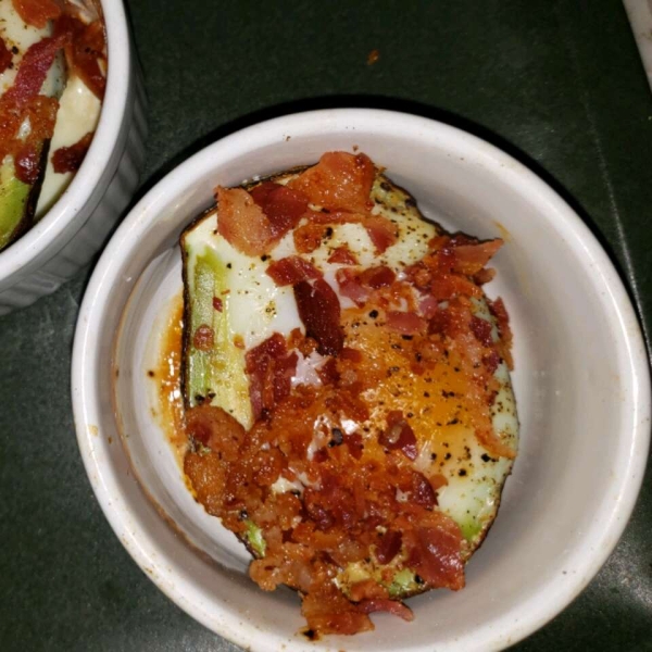 Avocado Baked Eggs