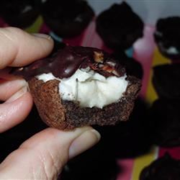 Almond Chocolate Coconut Cups