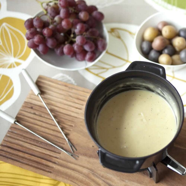 Classic Swiss Fondue