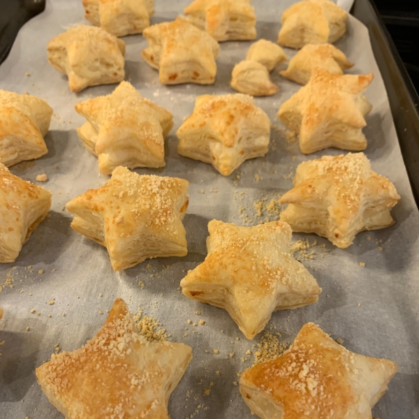 Parmesan Puff Pastry Stars