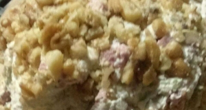 Traditional Christmas Cheese Ball