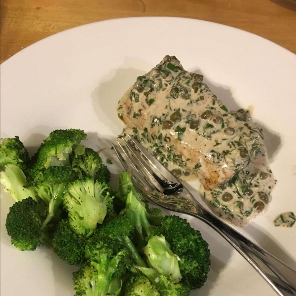 Pan-Fried Halibut Steak with Light Green Sauce