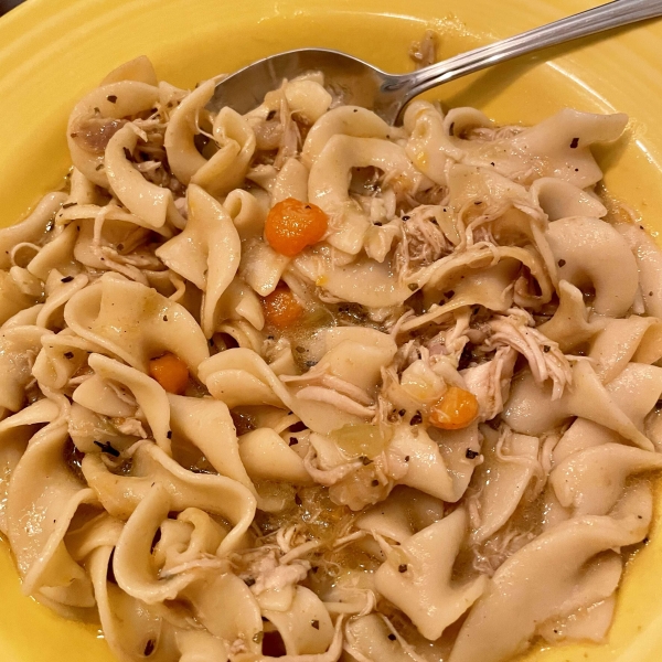 Easy Instant Pot Chicken Noodle Soup