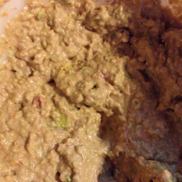 Creamy Guacamole with Garlic