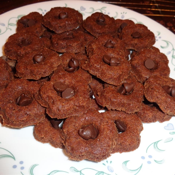 Addictive Double Chocolate Mint Cookies