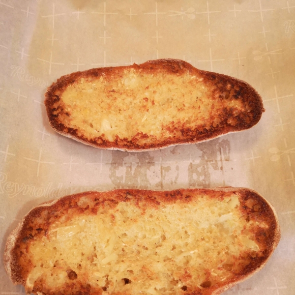 Roasted Garlic Bread