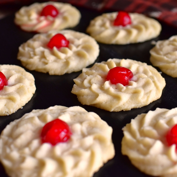 Whipped Shortbread Cookies