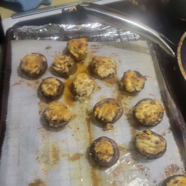 Mouth-Watering Stuffed Mushrooms
