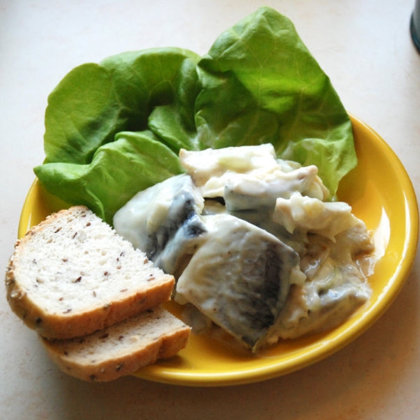 Sledzie w Jogurcie (Herring in Yogurt Dressing)