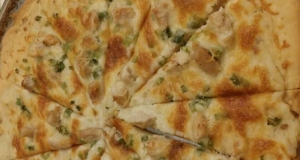 Chicken Alfredo Pizza