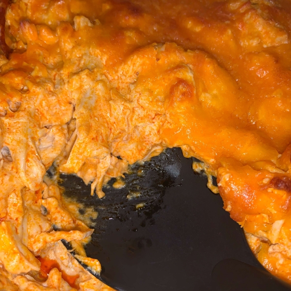 Quick and Easy Baked Buffalo Chicken Dip