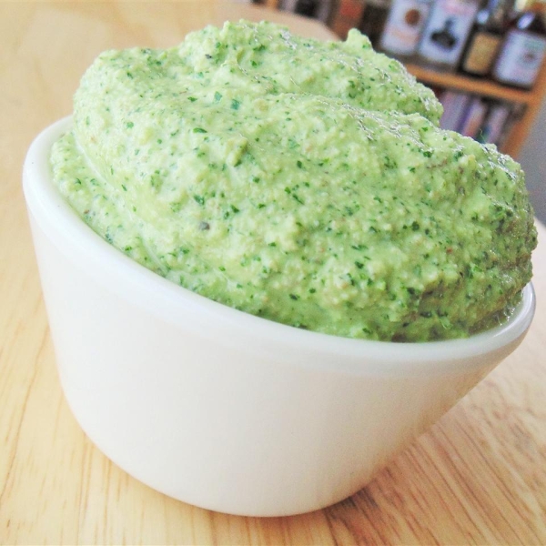 Walnut and Parsley Pesto