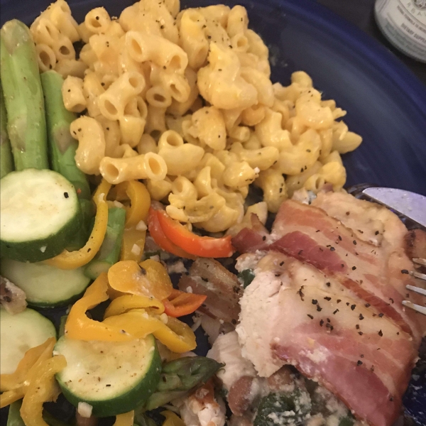 Bacon-Wrapped Chicken Stuffed with Spinach and Ricotta