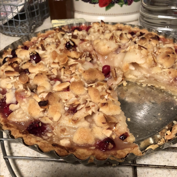 Streusel Topped Cranberry Pear Tart