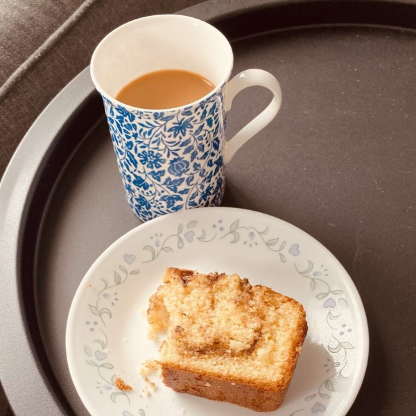 Apple Cinnamon White Cake