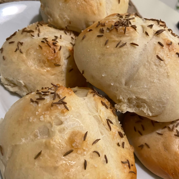 Chef John's Kummelweck Rolls