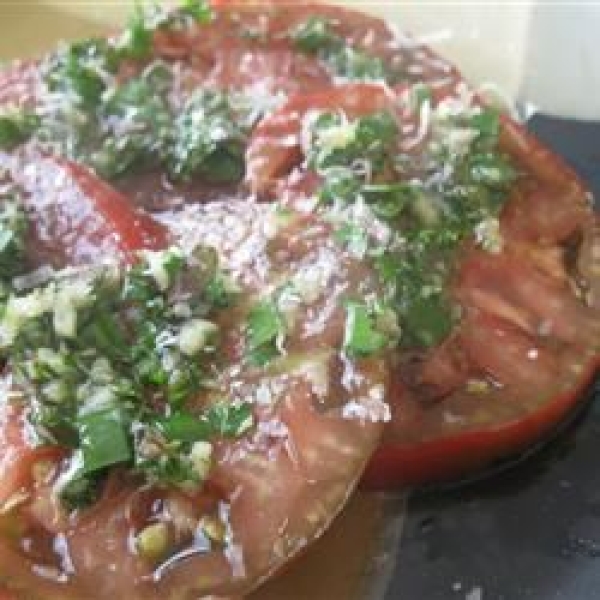 Sliced Tomatoes with Fresh Herb Dressing