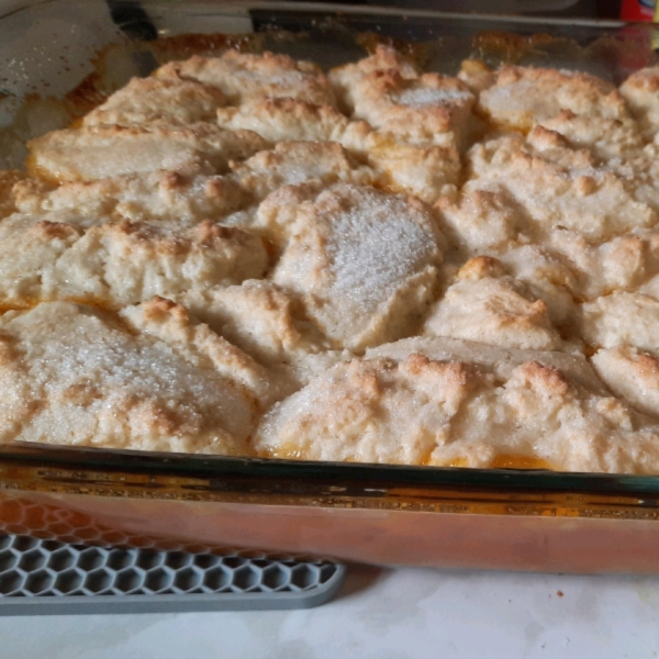 Fresh Apricot Cobbler