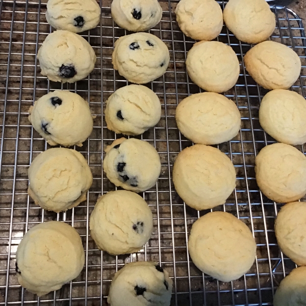 Cornmeal Cookies II
