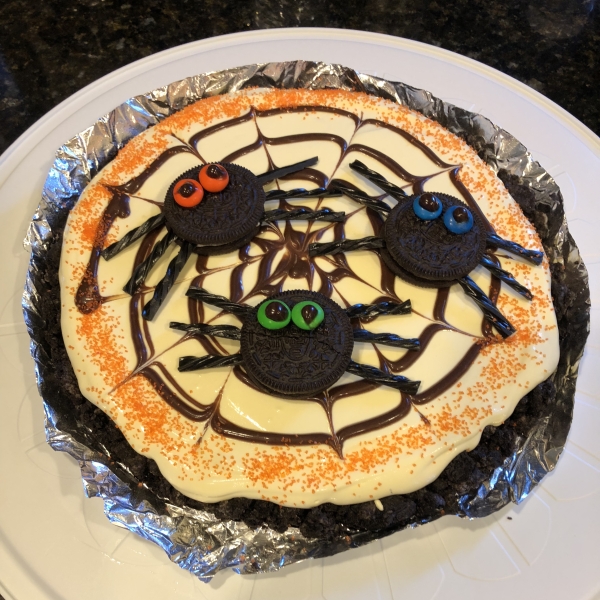 OREO Spider Web Cookie Pizza