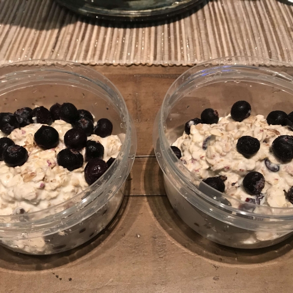 Overnight Refrigerator Oatmeal