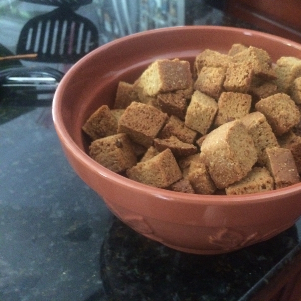 Garlic Croutons