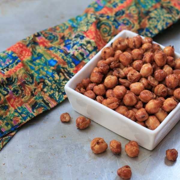 Air Fryer Salt and Vinegar Chickpeas