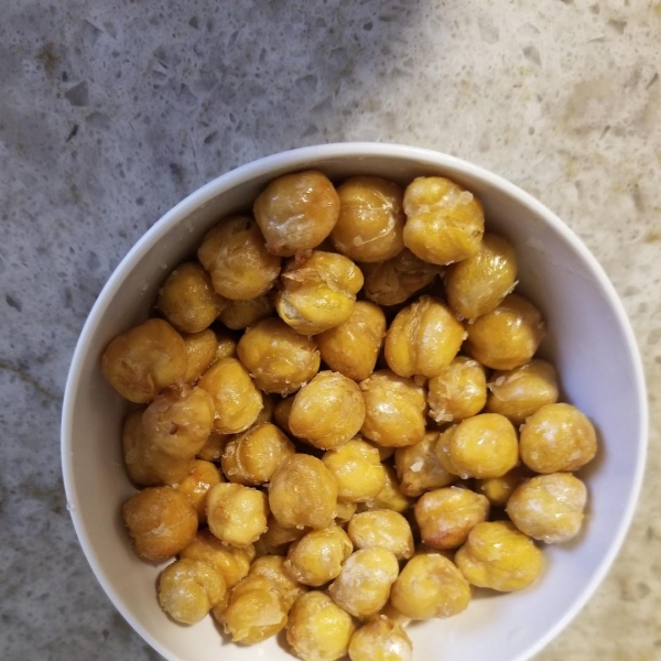 Air Fryer Salt and Vinegar Chickpeas