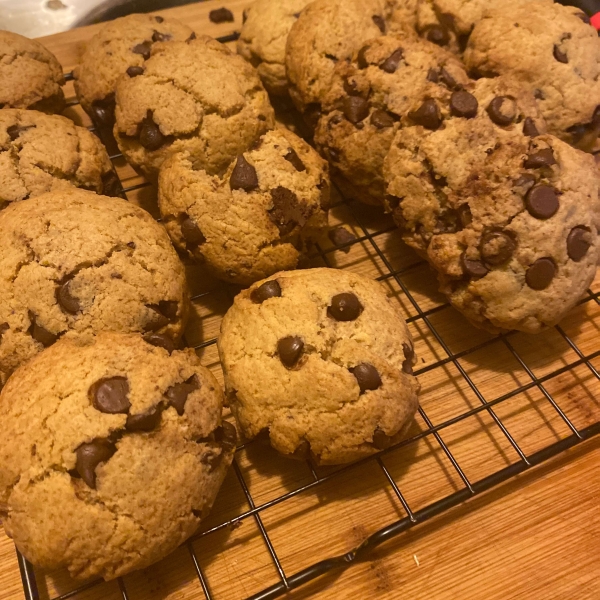 Soft Chocolate Chip Cookies I
